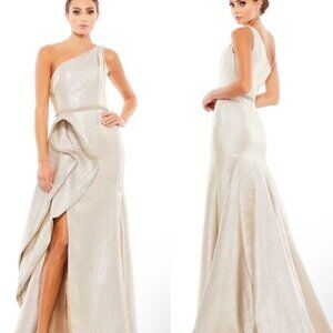 Mac Duggal One Shoulder Metallic Ruffled Evening Gown Dress Gold 8 Oyster $598
